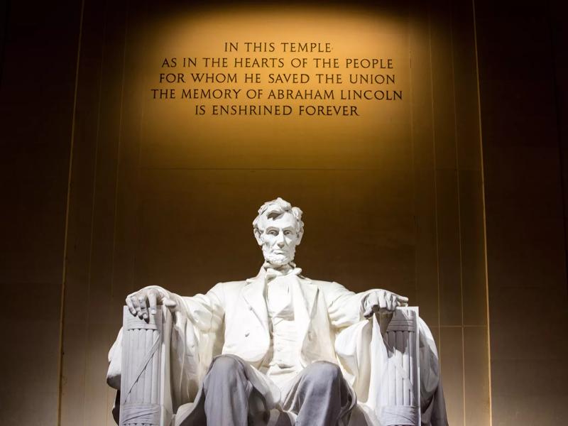 Lincoln Memorial/D.C. Monument