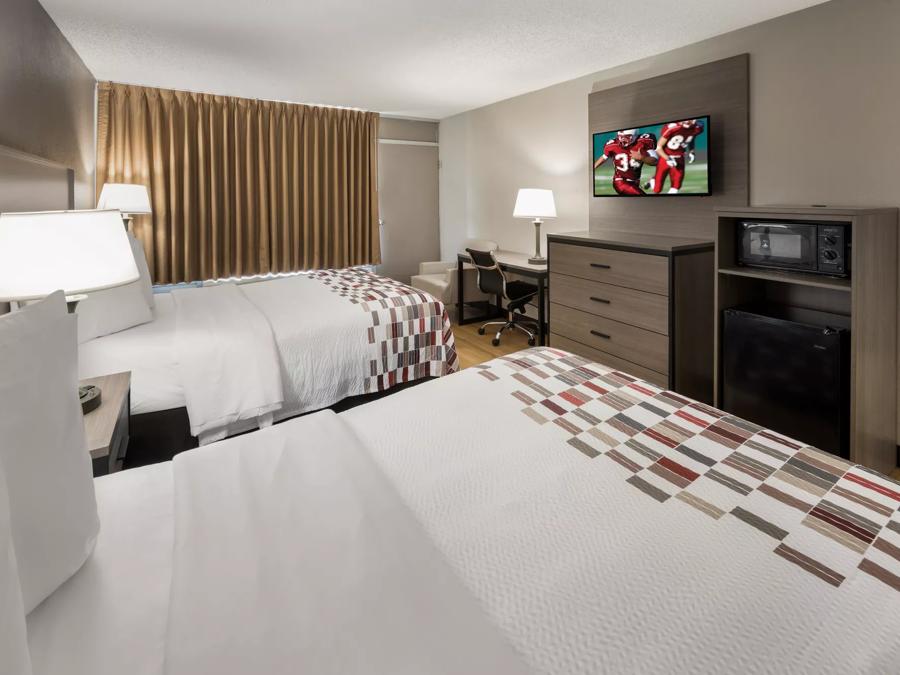 Red Roof Inn Dumfries – Quantico Deluxe 2 Full Beds Non-Smoking Image
