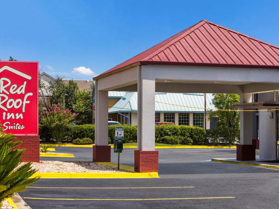 Red Roof Inn & Suites Statesboro - University Exterior Image