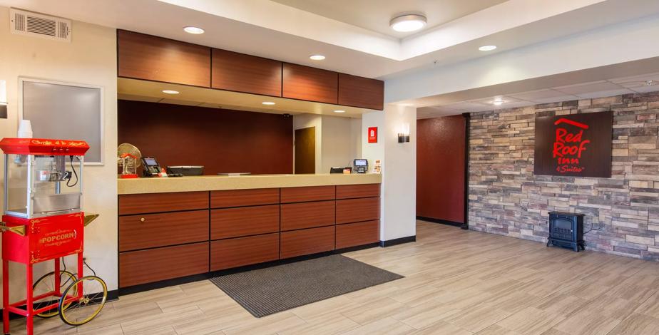budget-pet-friendly-hotel-in-indianapolis-in-46241