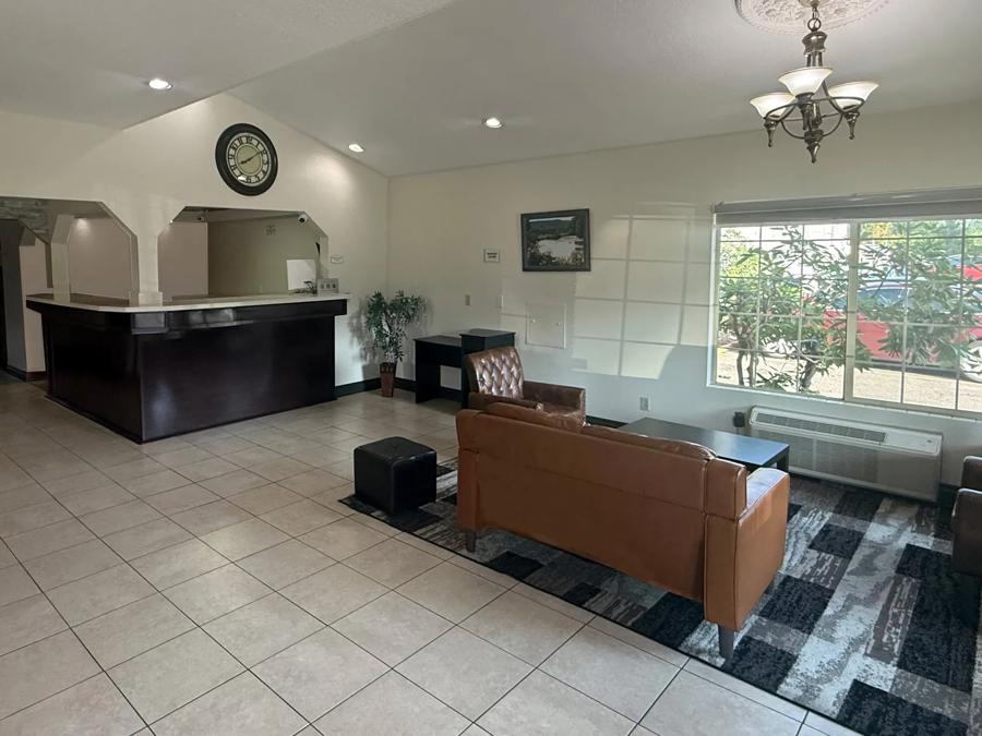 RRI1582_Lobby_Seating_TEMP_Approval_7_31_26 image
