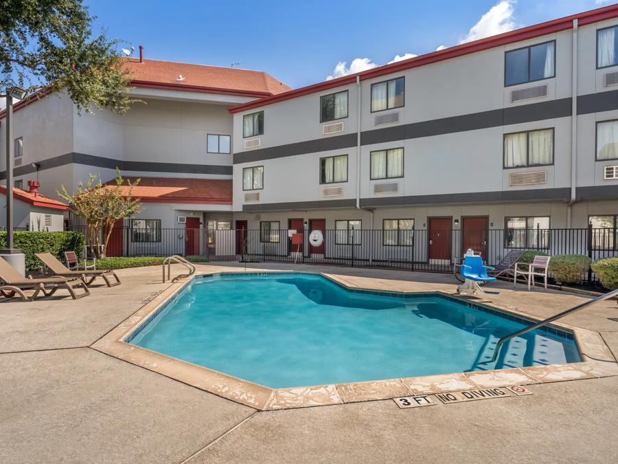 RRI231_Pool PRO Approved 10-31-25 Image