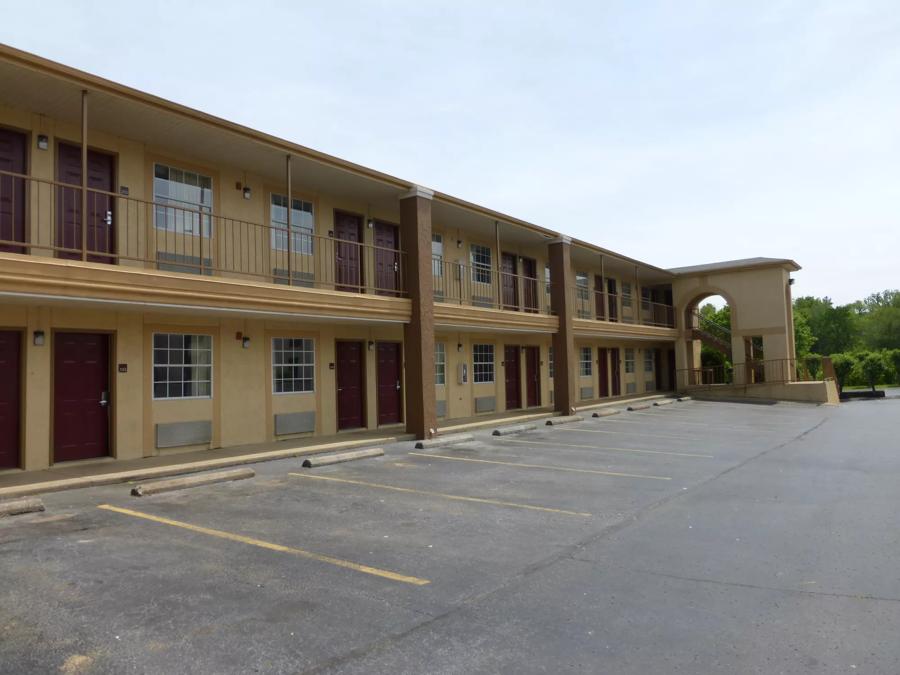 Red Roof Inn Columbia, TN Property Exterior Image