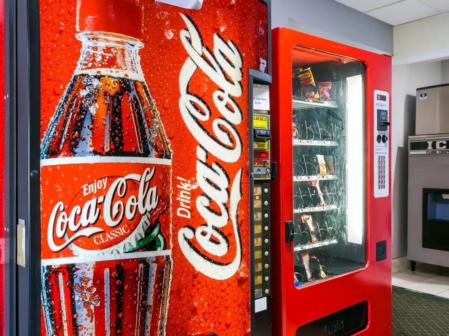 HomeTowne Studios Denver, PA Vending Image