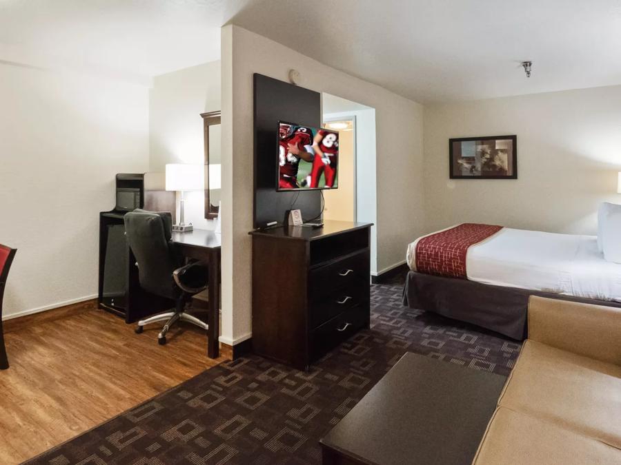 Red Roof Inn Oklahoma Airport - I-40 W/Fairgrounds Amenities Image