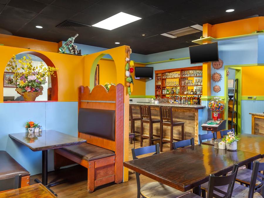 RRI1483_Restaurant 1 PRO Approved 9-18-24 image