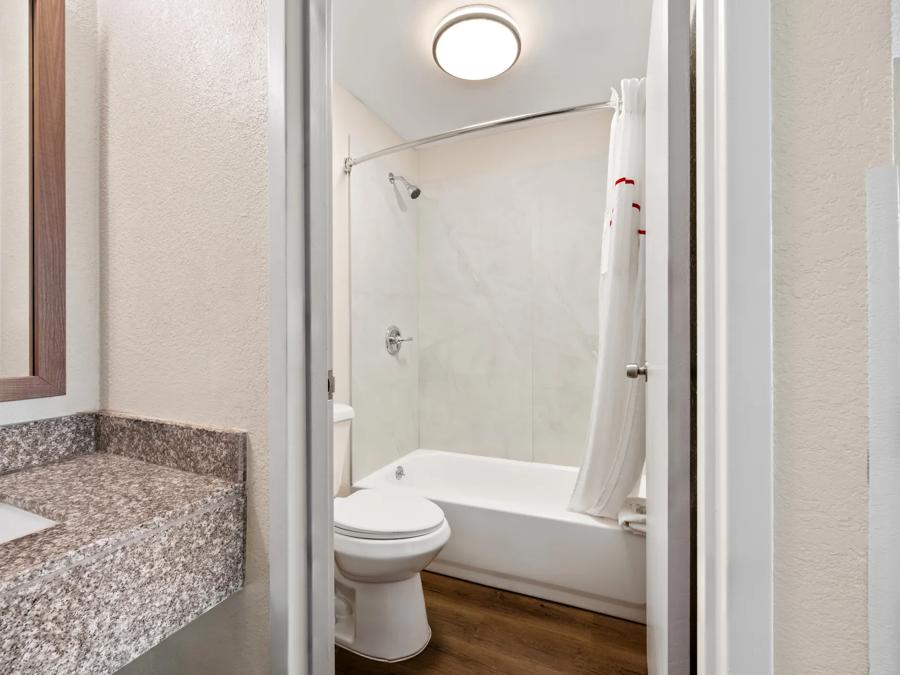 RRI1372_Bathroom 2 PRO Approved 4-21-25 Image