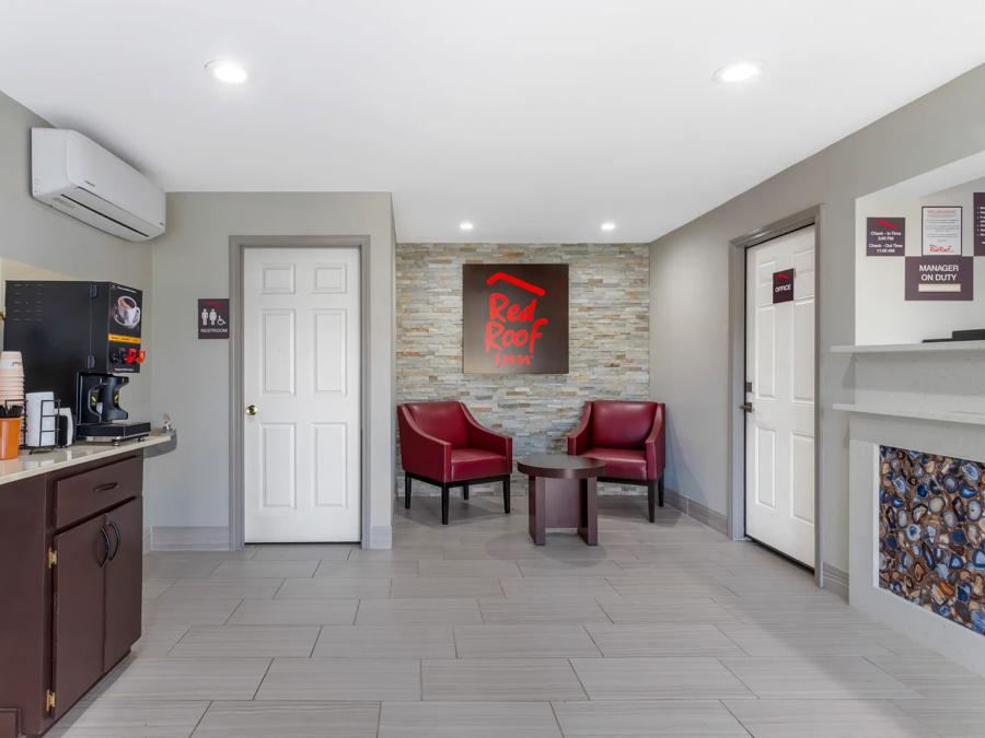 RRI1450_Lobby 6 PRO Approved 4-2-25 Image